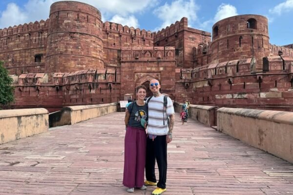 Same Day Taj mahal & Agra Fort Tour