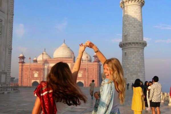Same Day Taj mahal & Agra Fort Tour