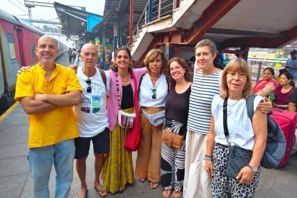 Taj Mahal Tour With Gatiman Express