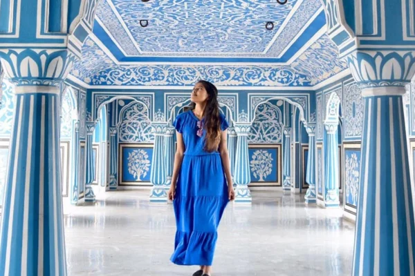 Taj mahal & Agra fort Day Tour By Car From Delhi